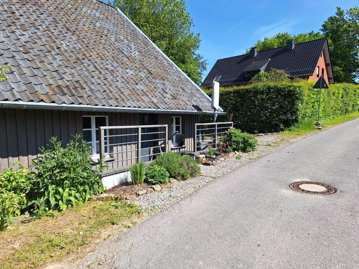Ferienwohnung "Im Winkelhof" Roetgen Buitenkant foto